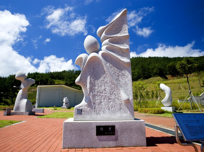 �ֺ������̹���