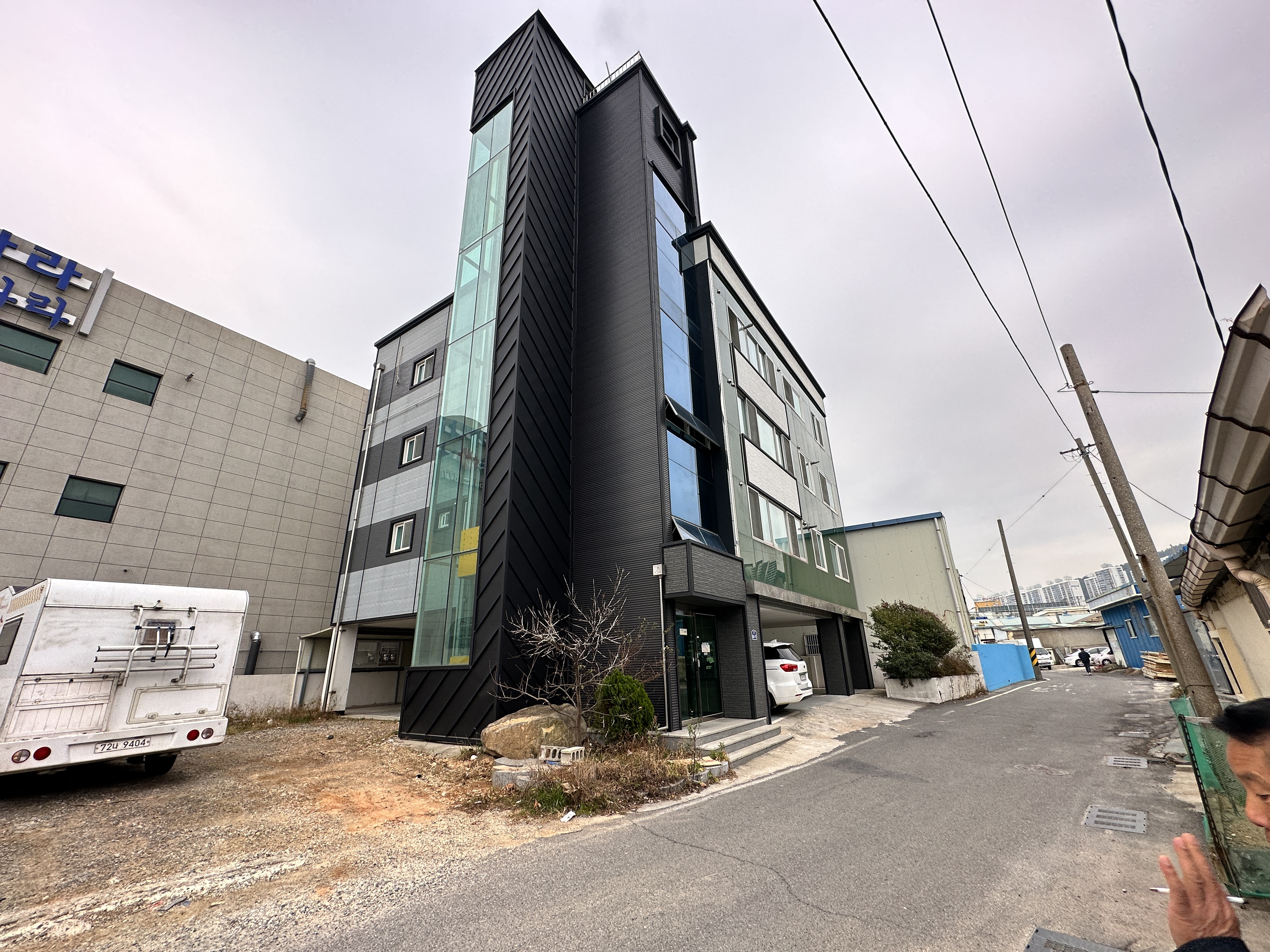 �ܺ��̹���