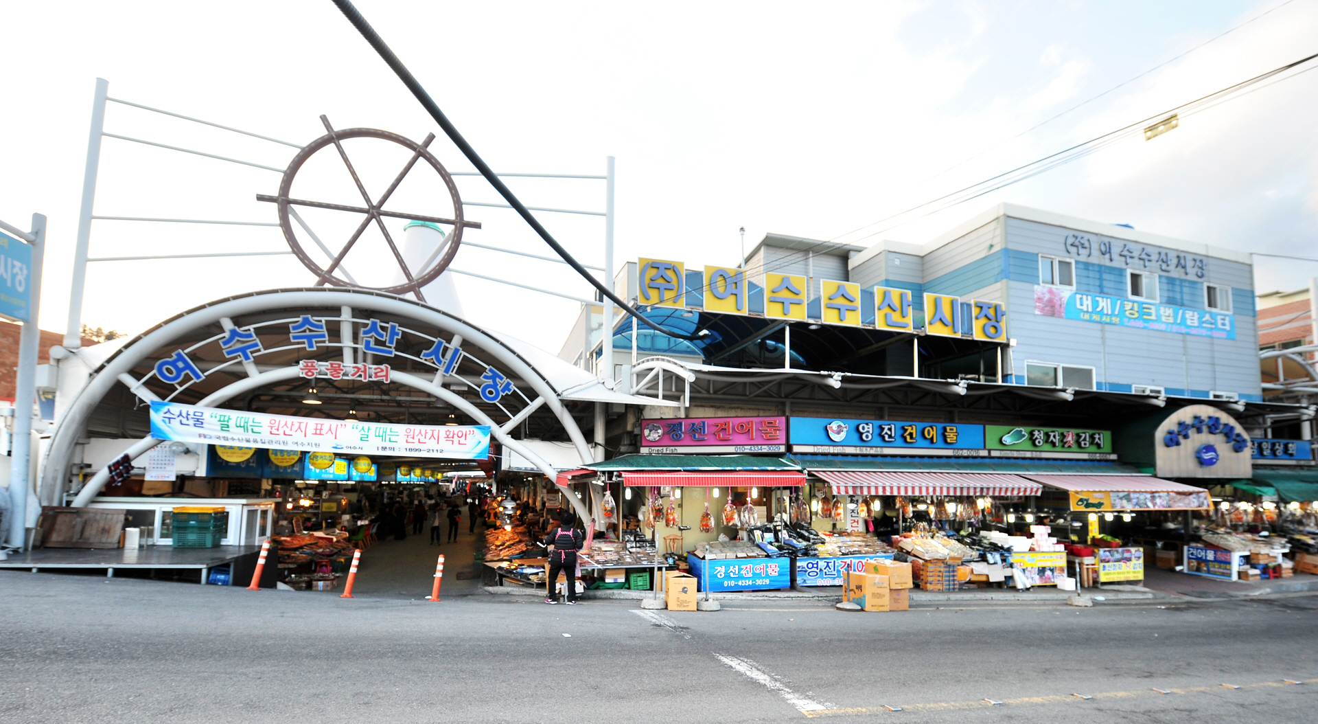 �ܺ��̹���