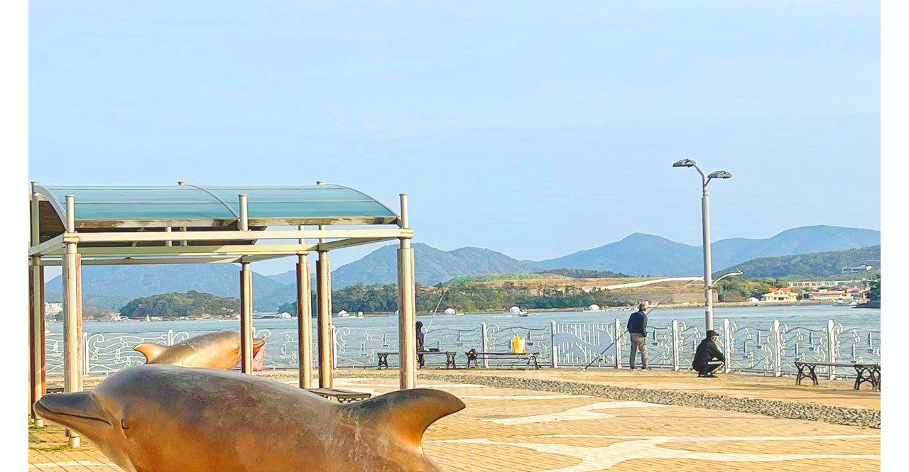 �ܺ��̹���